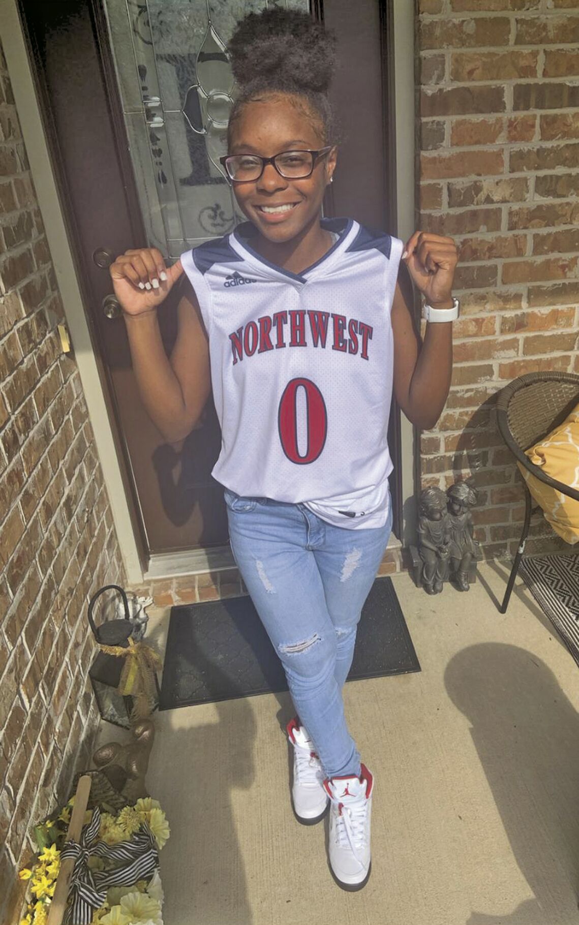 TIERRA TROTTER
